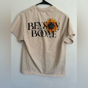 Beige Graphic T-Shirt with Sunflower Design